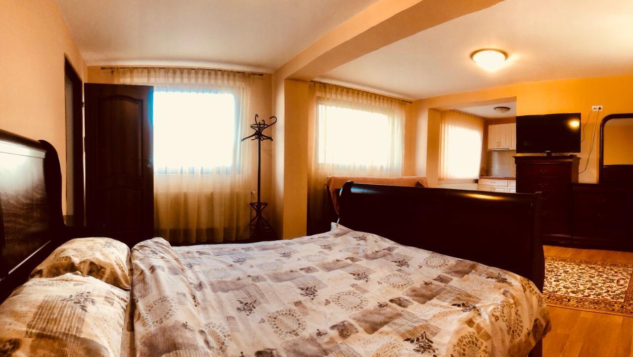 Bogdan'S Apartment Сибиу Экстерьер фото